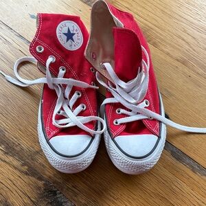 Converse Chuck Taylor All-Star Red Canvas High-Tops - Womens size 6-1/2